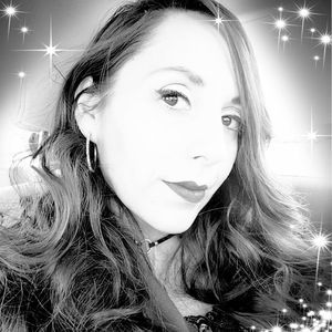 Meet your Posher, Ashlee